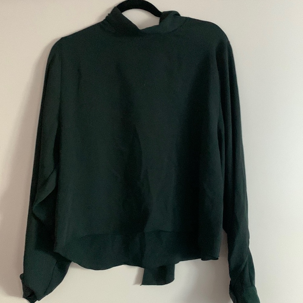 Emerald green Babaton blouse with tie neck size L